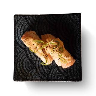 Nigiri De Salmón (2 Uds.)