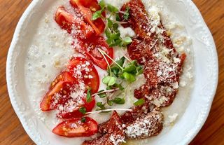 Солона вівсянка з томатами (300г)