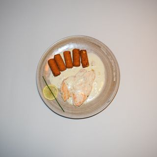 PILETINA U GORGONZOLI S KROKETIMA