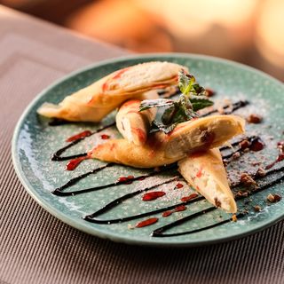 Млинці з сиром та родзинками (200г)