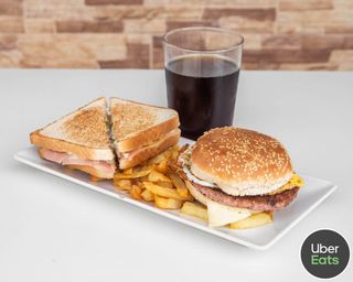 Menú Joven Hamburguesa+Sándwich+patatas+Bebida 