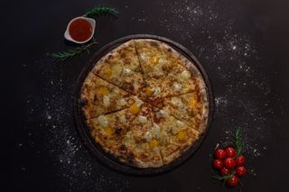 Pizza Quattro Formaggi