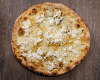 Pizza Quattro Formaggi Ø32cm
