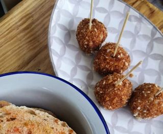 Croqueta De Gamba (1 Ud.)