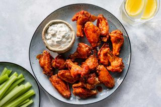 Buffalo chicken wings