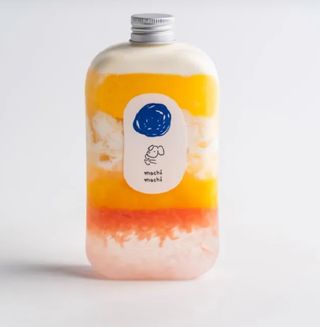 Pompelmo B con Smoothie al Mango, Mousse di Crema e Palline di Cristallo