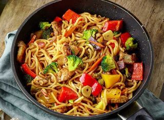 Plats Nouilles Sautées