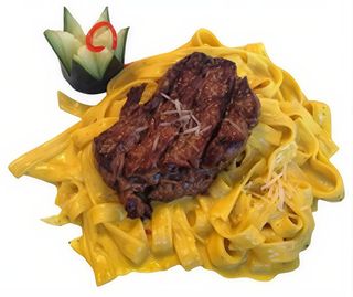 Tallarines En Salsa A La Huancaina Con Ternera