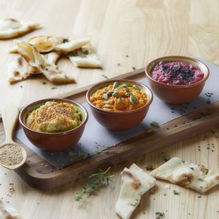 Taula D’Hummus  (3 Unitats)