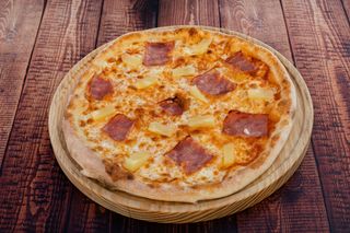 Pizza Bacon e Ananás