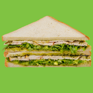 Սենդվիչ հավով և պեստոյով