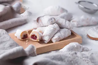 Biscuiti Cornulete cu Mar si Scortisoara, 200g