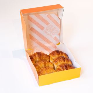 6 medialunas clásicas dulces