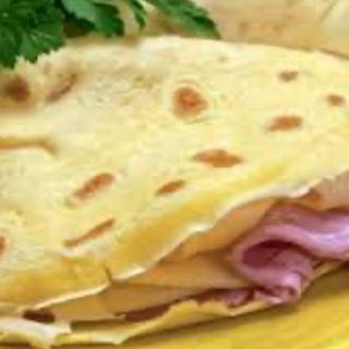 Crep Jamón Salado Y Queso