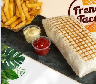 Taco Mixto con patatas fritas