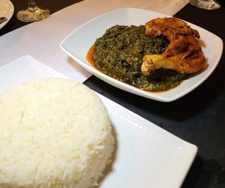 Sauce feuille aux Poulet