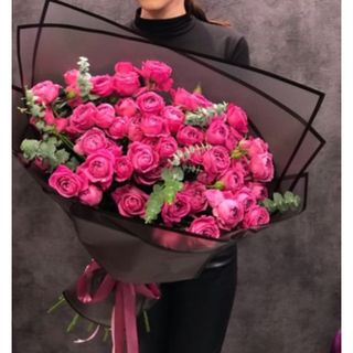 სპრეი ვარდების თაიგული