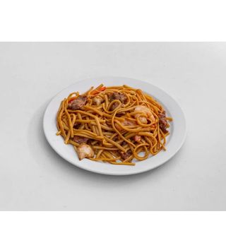 15. Tallarines fritos con tres delicias