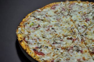 Pizza Pepperoni plus 30cm