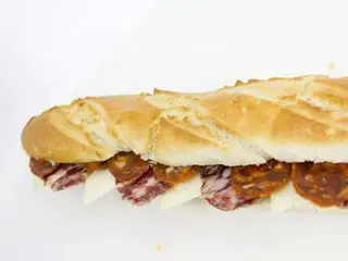 Bocata Reina Medio