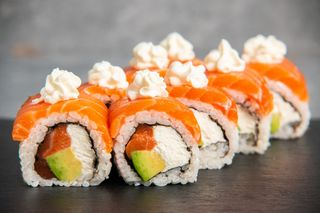 Рол "Корона Прайду"