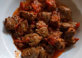 1kg wetfry served  with a choice of accompaniment  and Kachumbari