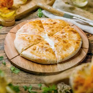 Маленький картопляно-сирний пиріг (300г)