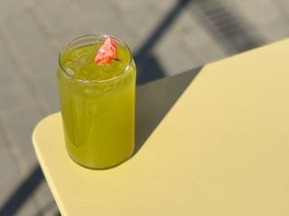 Ананас- базилік
