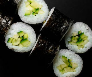 48. Hosomaki De Anguila (8 Pzs.)