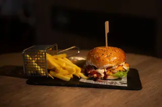 Supreme burger - D