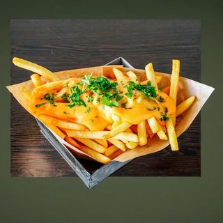 Patatas Fritas Con Queso