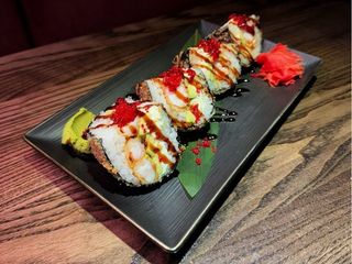 SUSHI BURGER з креветкою (320g)