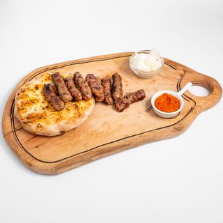 Juneći ćevapi