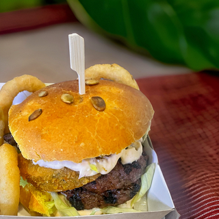 Meniu Burger Suprem cu pepsi