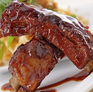 Costillas Con Patatas