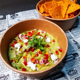Guacamole Con Nachos