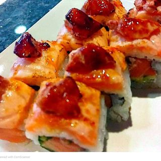 Uramaki Salmón Y Foie (8 Uds.)
