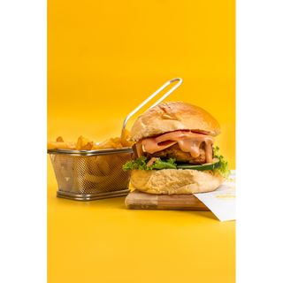 Classic Chicken Burger