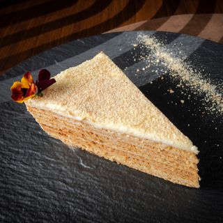 Tarta de Miel (Medovik)