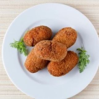 Croquetas de pollo (tapa)