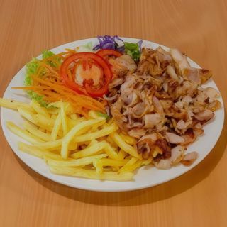 Plato King Con Patatas Y Arroz Con Queso