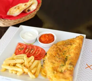 Omlet sa sirom