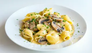 Chicken mushroom macarone bake