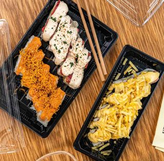 URAMAKI BOX 30 PIEZAS