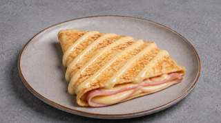Palačinkizza šunkizza