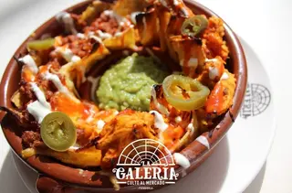 El Santo Nacho De Queso Con Ternera
