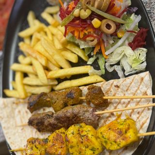 plato de pinchitos  a eligir