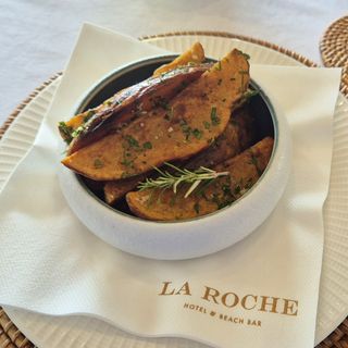 Krompirići sa ruzmarinom i bijelim lukom 200 g