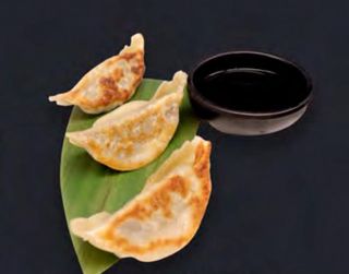 27. Gyoza pollo 4 pezzi