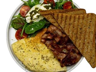 Omlet z bekonem (280g)